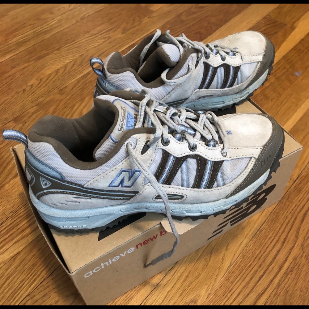 NB 644BR women’s trail shoes, Sz.9B, like new